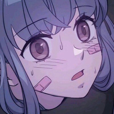 蟒蛇吞鸡后被卡鸡笼